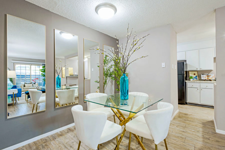 The Enclave photo 28