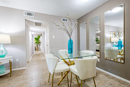 The Enclave photo 40